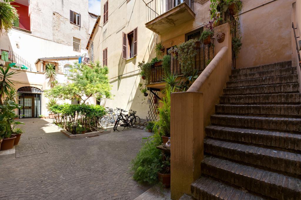 Rome As You Feel - Chiavari 38 Apartment Bagian luar foto